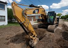 Koparki gąsienicowe Caterpillar 320E L