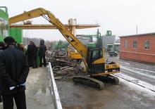 Koparki gąsienicowe Caterpillar 325 C MH