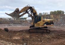 Koparki gąsienicowe Caterpillar 5090 B