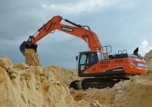 Elektryczne koparki gąsienicowe Doosan DX300LC-5 SLR