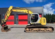 Koparki gąsienicowe New Holland E200SR