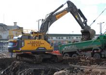 Koparki gąsienicowe Volvo EC380ENL