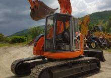 Koparki gąsienicowe Fiat-Hitachi EX 135 UR