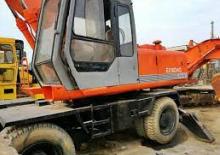 Koparki gąsienicowe Hitachi EX160