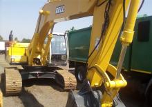Koparki gąsienicowe Bell HD1023III
