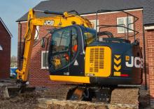 Koparki gąsienicowe JCB JZ140