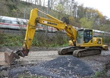 Koparki gąsienicowe Komatsu PC240NHRD-8