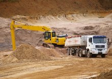 Koparki gąsienicowe Komatsu PC240NLC-8
