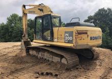 Koparki gąsienicowe Komatsu PC200LC-7