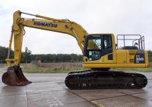 Koparki gąsienicowe Komatsu PC200LC-8