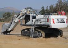 Koparki gąsienicowe Liebherr R 9150