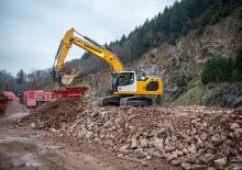 Koparki gąsienicowe Liebherr R 926 Litronic 