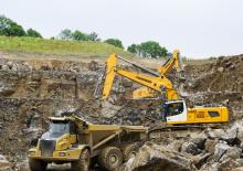 Koparki gąsienicowe Liebherr R 960 SME
