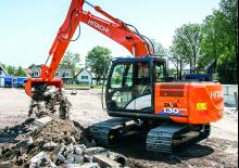 Koparki gąsienicowe Hitachi ZX130-6