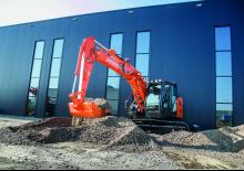 Koparki gąsienicowe Hitachi ZX135US-6