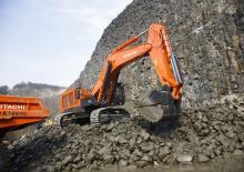 Koparki gąsienicowe Hitachi ZX870LCH-5B