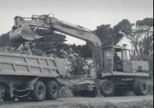 Koparki kołowe Caterpillar 224B