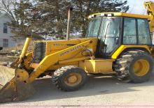Koparko-ładowarki John Deere Construction 410 D