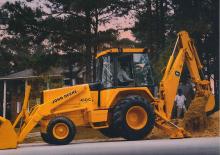 Koparko-ładowarki John Deere Construction 710 B