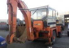Koparko-ładowarki Terex-Schaeff SKB 900
