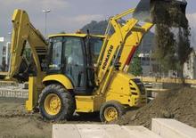 Koparko-ładowarki Komatsu WB91R-2