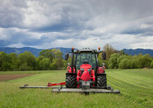 Kosiarka dyskowa z kondycjonerem mocowana z przodu Massey Ferguson DM367 FQ-KC
