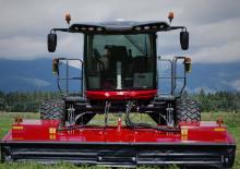 Kosiarka dyskowa z kondycjonerem mocowana z przodu Massey Ferguson WR9950	