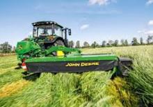 Kosiarka dyskowa z kondycjonerem mocowana z tyłu John Deere R350R