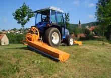 Sprzęt do prac letnich/Kosiarki skarpowe Humus SSG Safety 145
