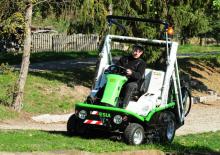 Kosiarki Samojezdne i Traktory Ogrodowe Etesia HYDRO 124 DN