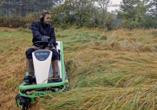 Kosiarki Samojezdne i Traktory Ogrodowe Etesia HYDRO 80 MKHPF