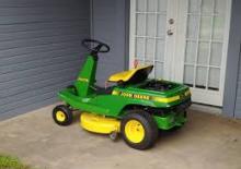 Kosiarki Samojezdne i Traktory Ogrodowe John Deere RX75