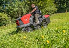 Kosiarki Samojezdne i Traktory Ogrodowe SECO Starjet P4 4x4