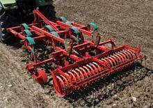 Spulchniacze Kverneland CLC Pro 300