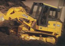 Ładowarki gąsienicowe John Deere Construction 755 C