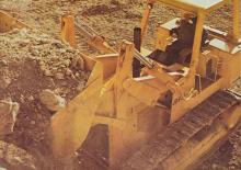 Ładowarki gąsienicowe John Deere Construction JD850