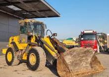 Ładowarki kołowe JCB 436 HL