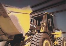 Ładowarki kołowe John Deere Construction 644 J