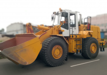 Ładowarki kołowe Belaz 68010