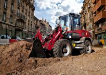 Ładowarki kołowe Yanmar V100