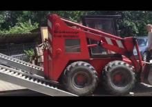 Ładowarki o sterowaniu burtowym Hytrack 1760 ST