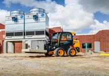 Ładowarki o sterowaniu burtowym JCB 215