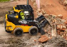 Ładowarki o sterowaniu burtowym JCB 300