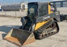 Ładowarki o sterowaniu burtowym John Deere Construction 319D