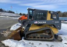 Ładowarki o sterowaniu burtowym John Deere Construction 329D