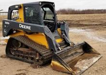 Ładowarki o sterowaniu burtowym John Deere Construction 333D