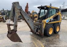 Ładowarki o sterowaniu burtowym Terex-Fermec 526