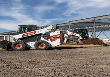 Ładowarki o sterowaniu burtowym Bobcat S86
