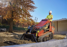 Ładowarki o sterowaniu burtowym Ditch Witch SK1000