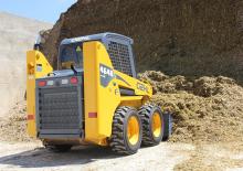 Ładowarki o sterowaniu burtowym Gehl SL 4640 SXT